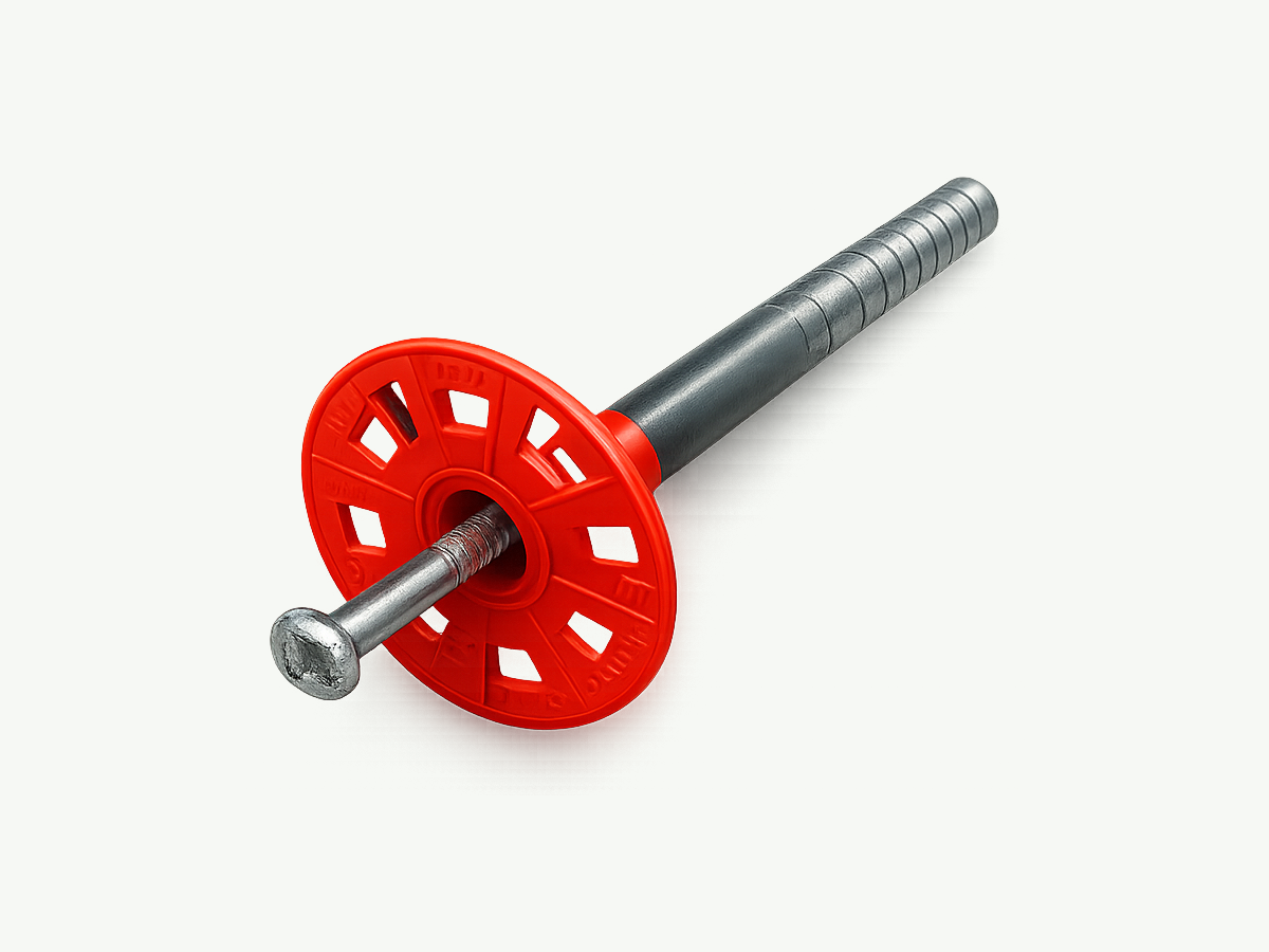 Recessed fixing with insulation cap